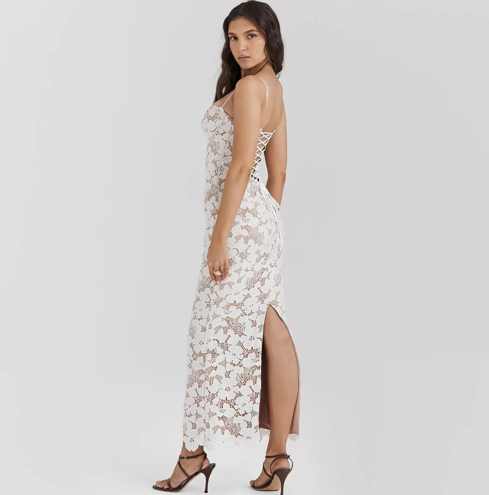 Vestido Camélia Branco de Renda