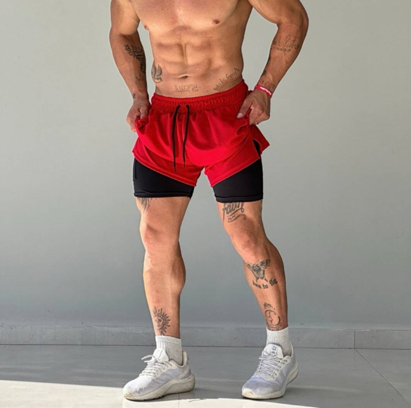 Bermuda com Short de Compressão Interno 2 em 1 Masculino em Promoção Proteção UV - Corrida Esporte Treino Academia Luta