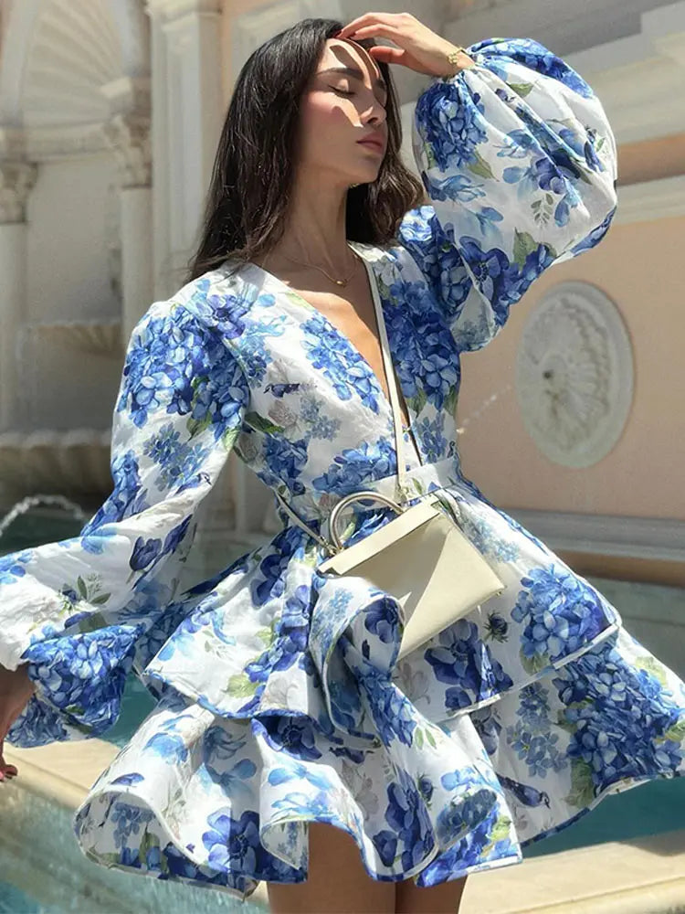 Vestido Romântico Floral com Mangas Longas